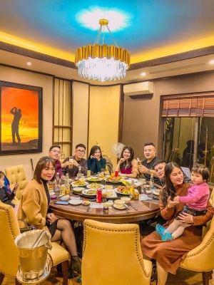 KHÔNG GIAN BAO RỘNG CHO NHỮNG BỮA TIỆC LINH ĐÌNH
