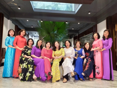 TỔ CHỨC LIÊN HOAN NGÀY NHÀ GIÁO VIỆT NAM 20-11