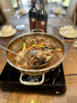 LẨU BA BA 