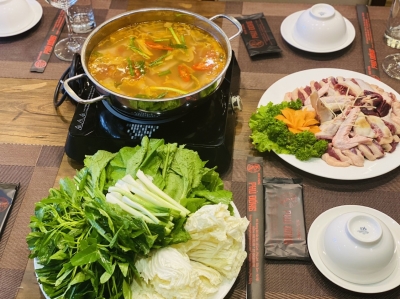 LẨU VỊT TRỜI MĂNG CAY