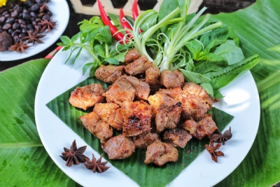 Vai giòn nướng hạt dổi